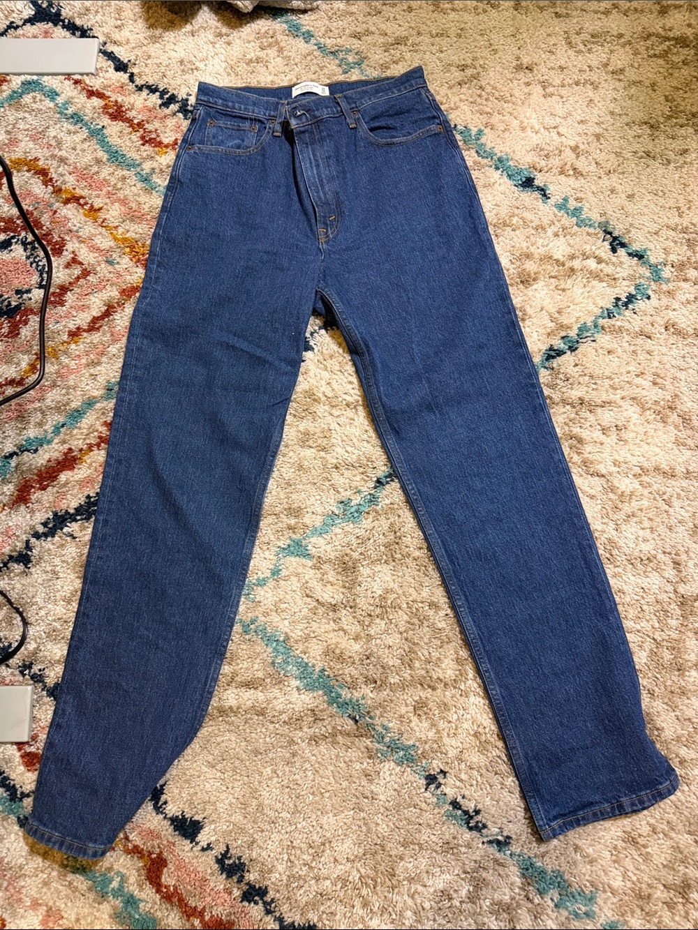 A&F ultra high rise 90s straight